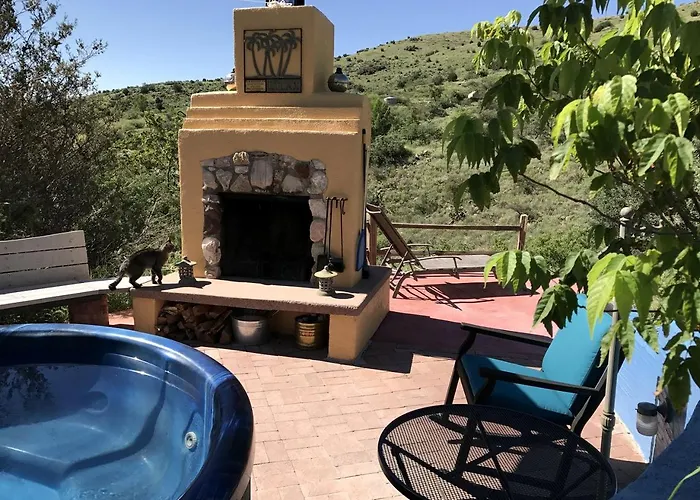 Peaceful Vacation Overlooking Mescal Canyon In Clarkdale, Arizona Holiday home *